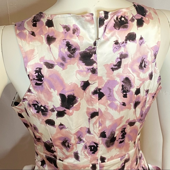 Unique Bebe Dress with Cowl Pockets **MINT CONDITION** - Picture 10 of 12